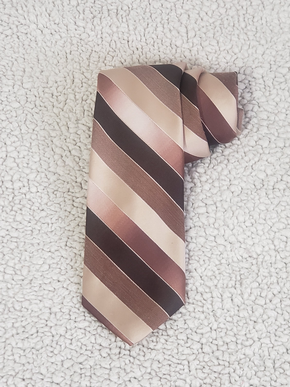 VTG ENVOY 80s Brown Tan Beige Diagonal Striped Neck Tie | 3"x56"
